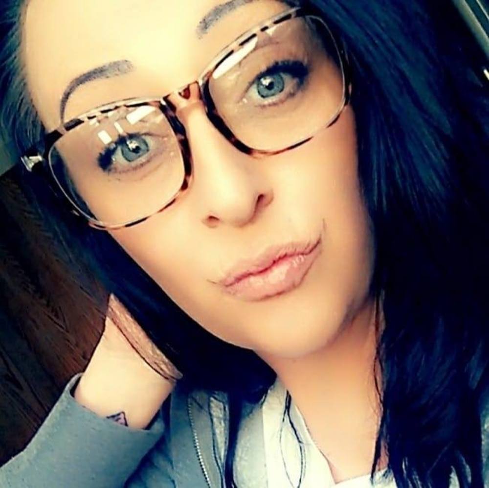 Meet your Posher, Dolly